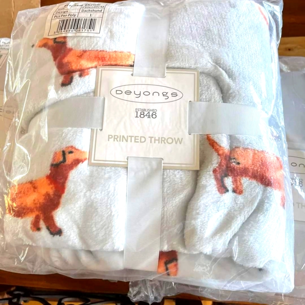 Beautiful Silky Soft Throw